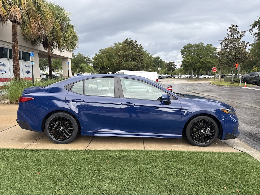 Certified 2025 Toyota Camry SE Sedan