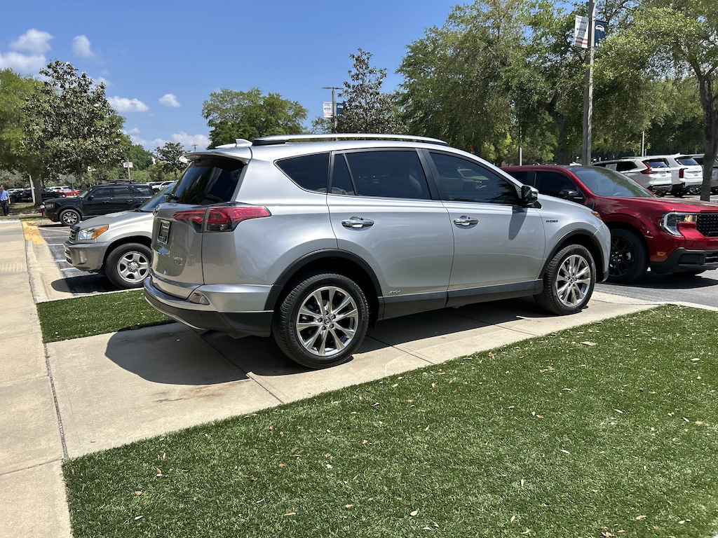 Used 2018 Toyota RAV4 Hybrid Limited SUV