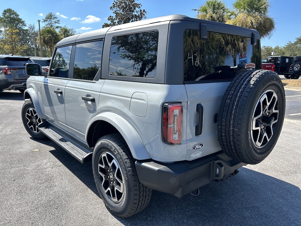 New 2026 Ford Bronco Outer Banks SUV