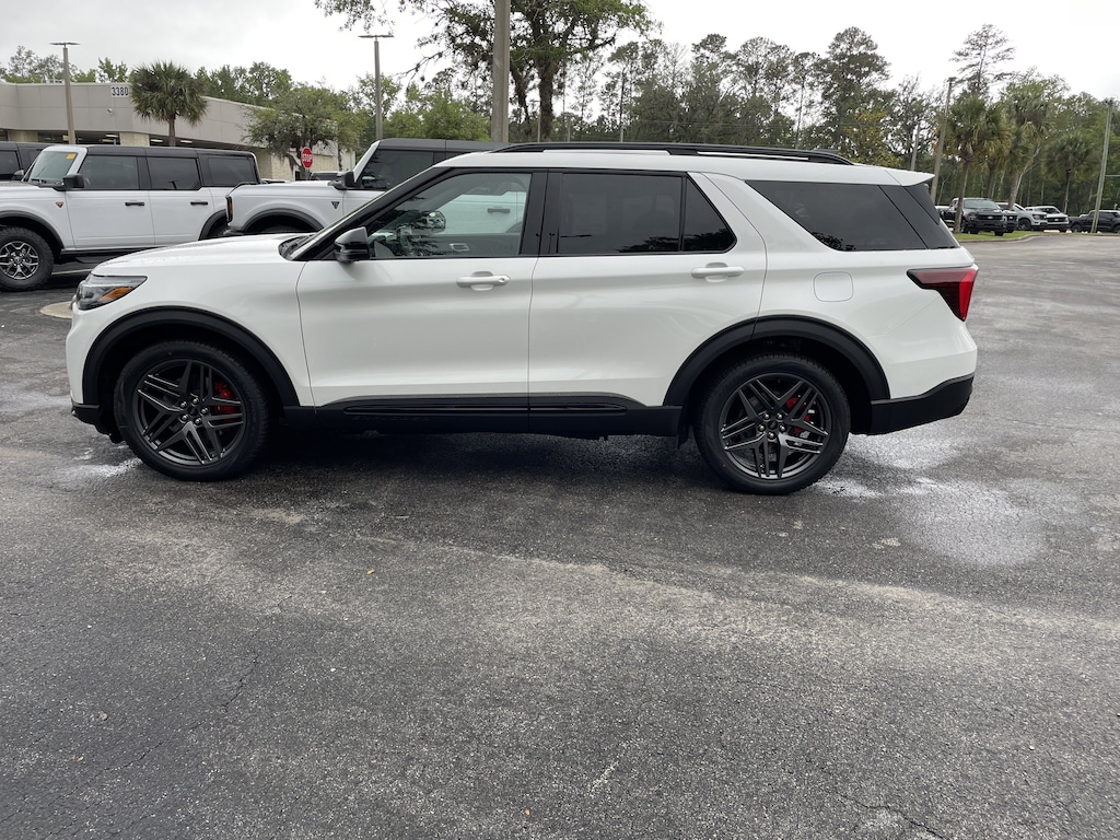 New 2026 Ford Explorer ST SUV