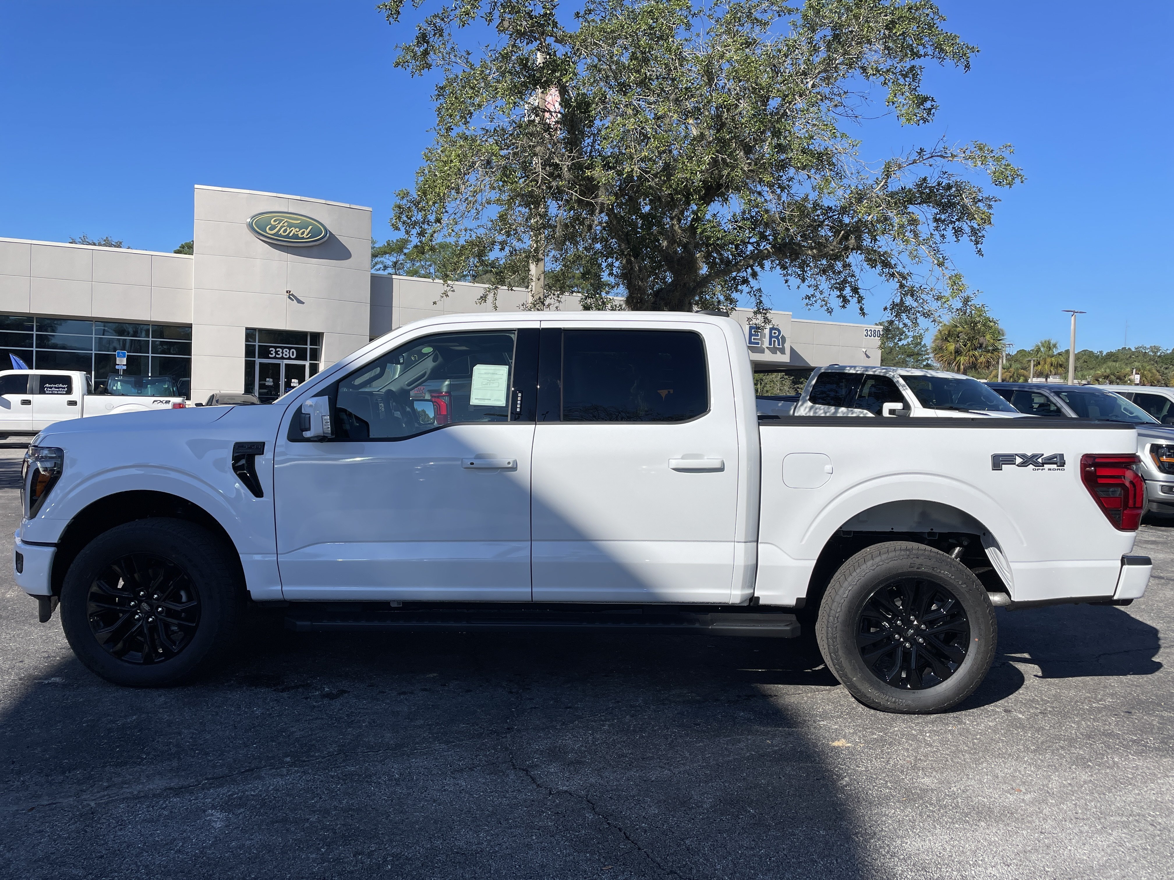New 2026 Ford F-150 Lariat Truck SuperCrew Cab
