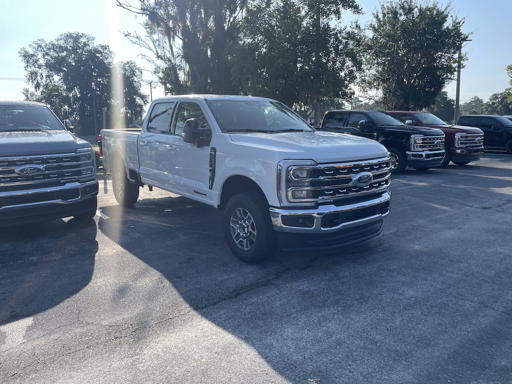 New 2026 Ford F-250 Lariat Truck Crew Cab