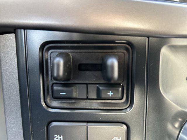 2025 Ford F-150 XLT - Photo 32