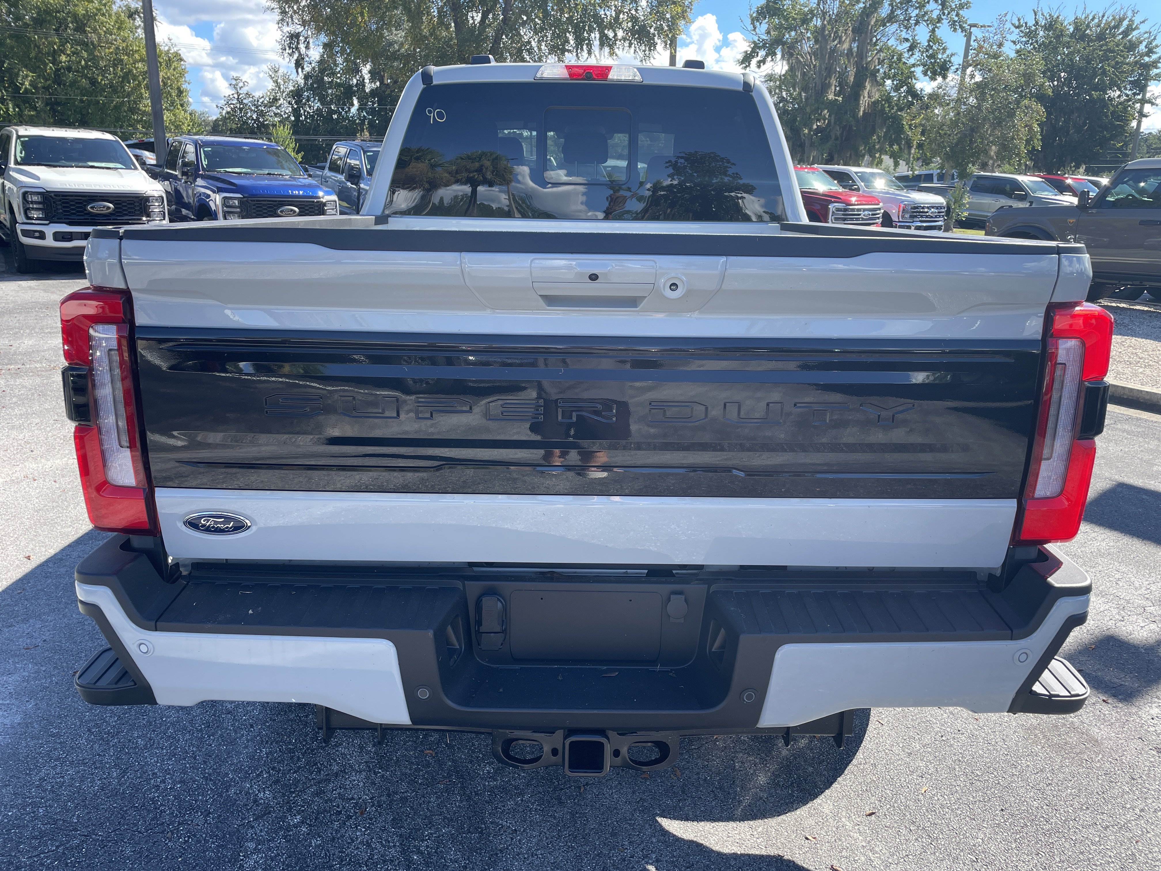 New 2026 Ford F-350 Platinum Truck Crew Cab