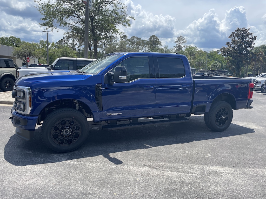 New 2026 Ford F-250 Lariat Truck Crew Cab