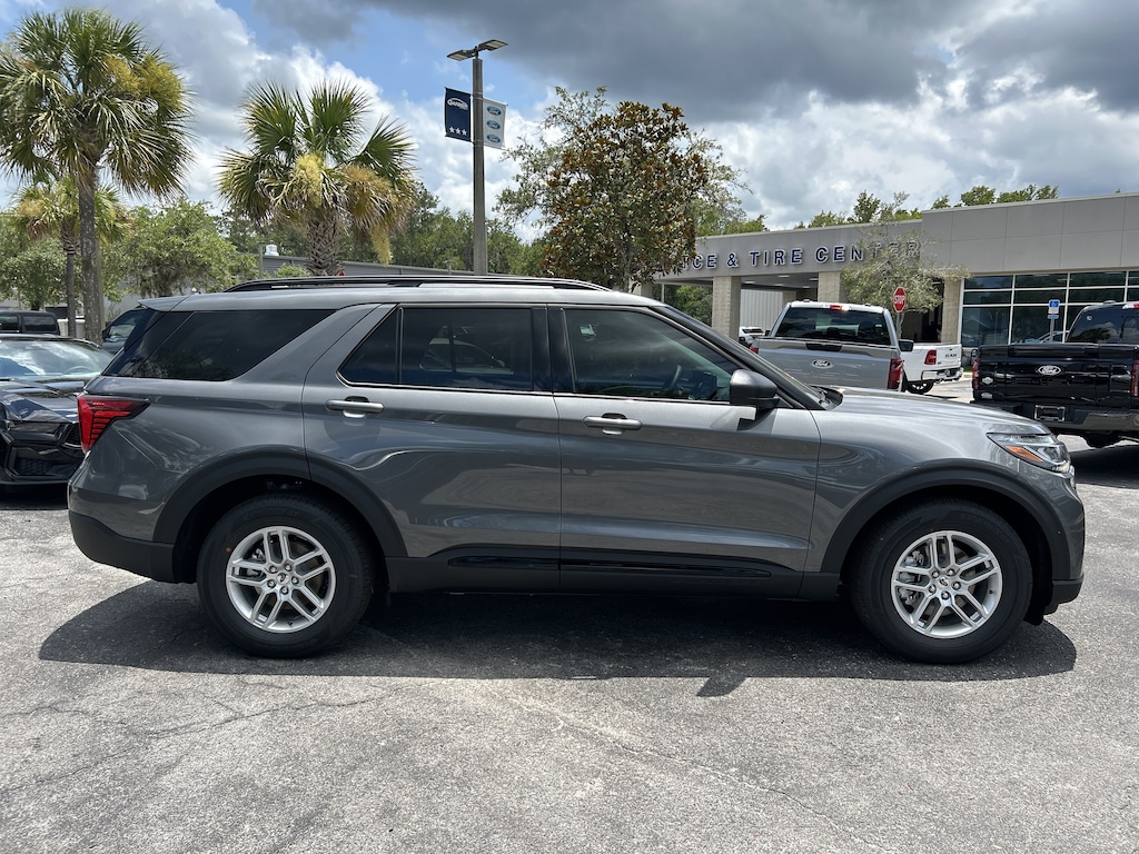New 2026 Ford Explorer Active SUV