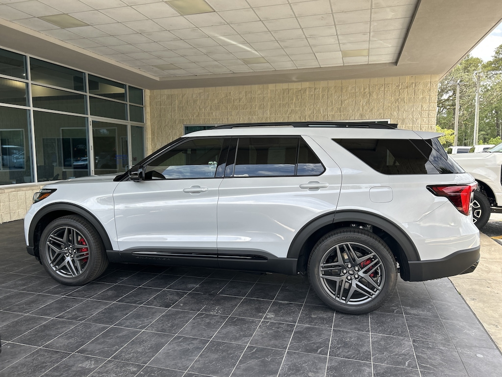 New 2026 Ford Explorer ST SUV