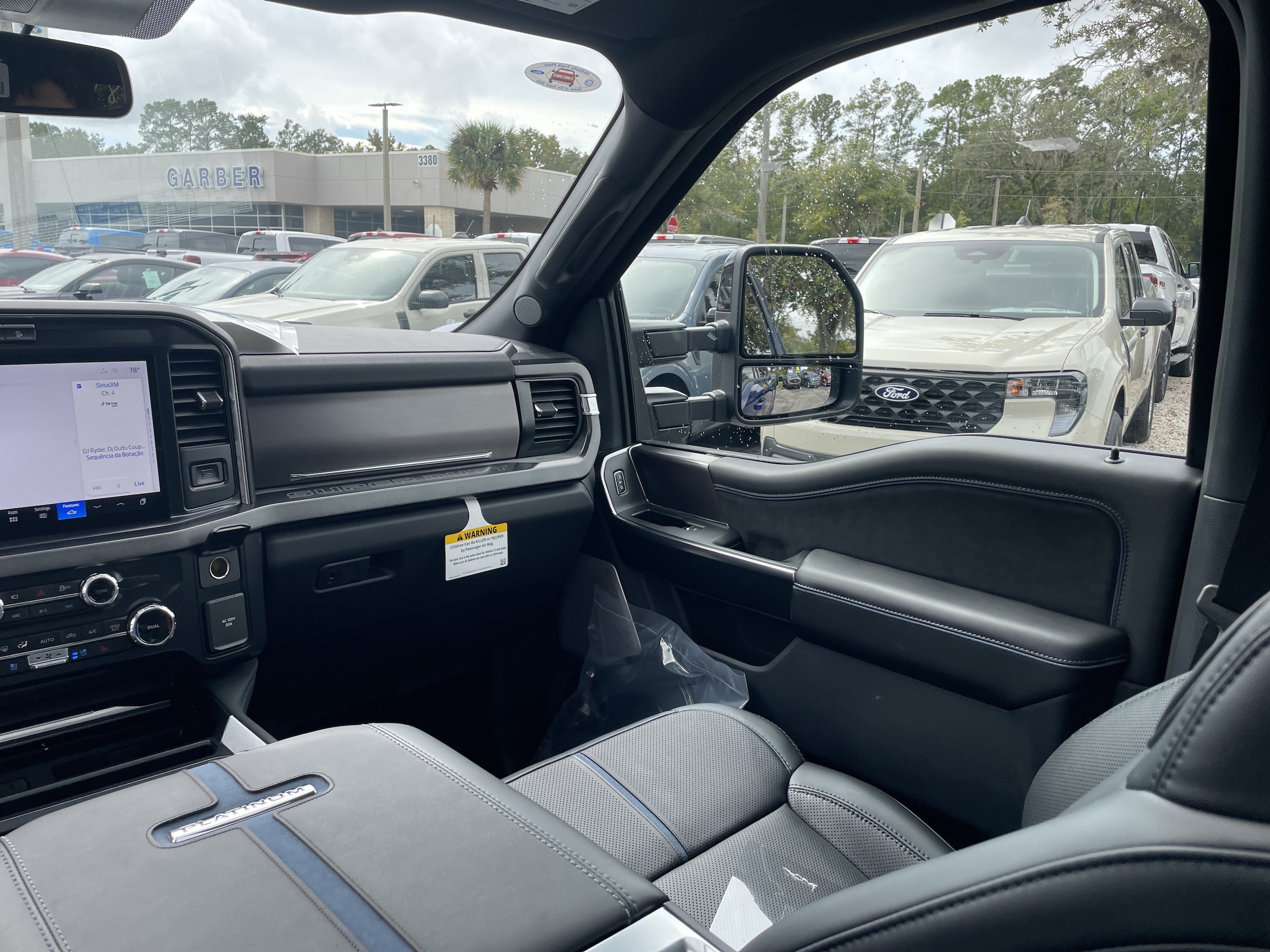 2026 Ford F-350 Super Duty Platinum - Photo 38