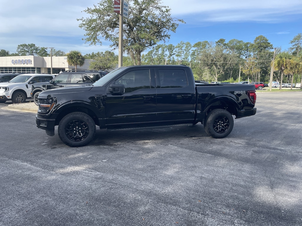 New 2026 Ford F-150 XLT Truck SuperCrew Cab