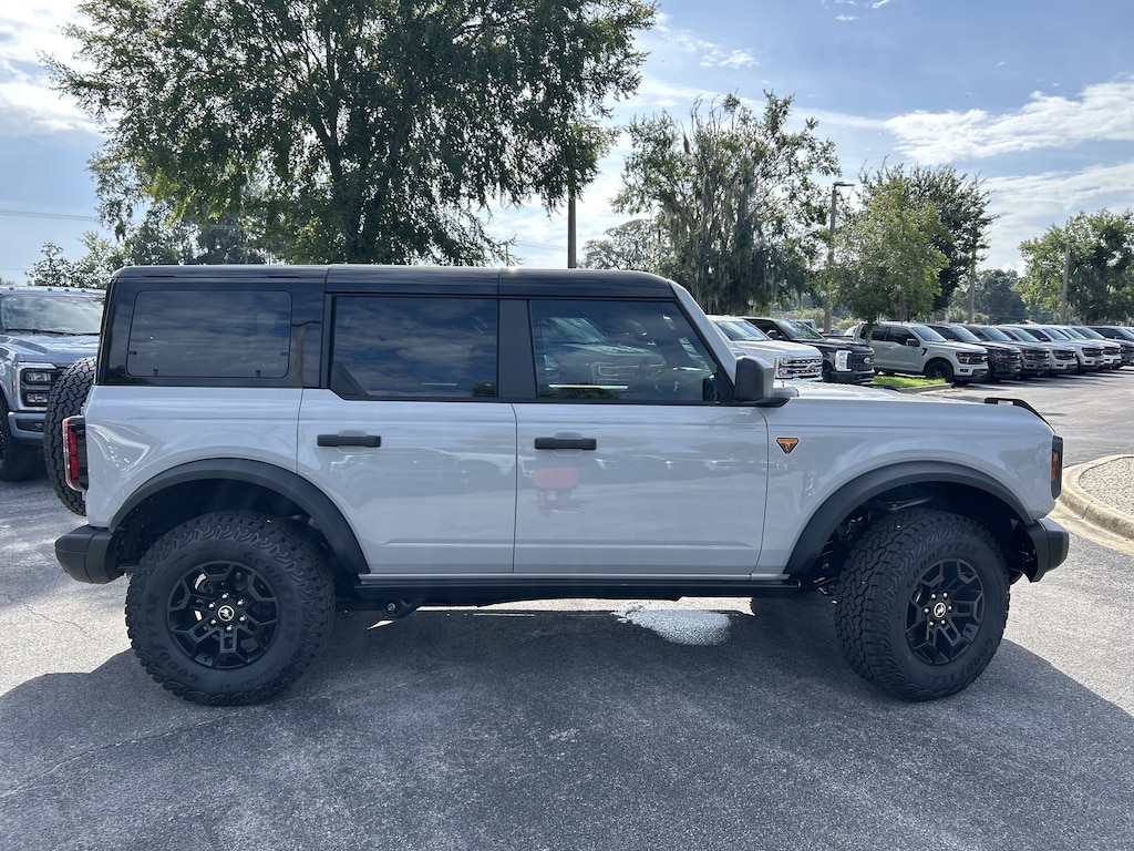 New 2026 Ford Bronco Badlands SUV