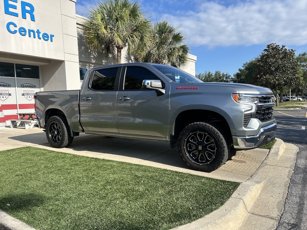 Used 2025 Chevrolet Silverado 1500 LT Truck Crew Cab