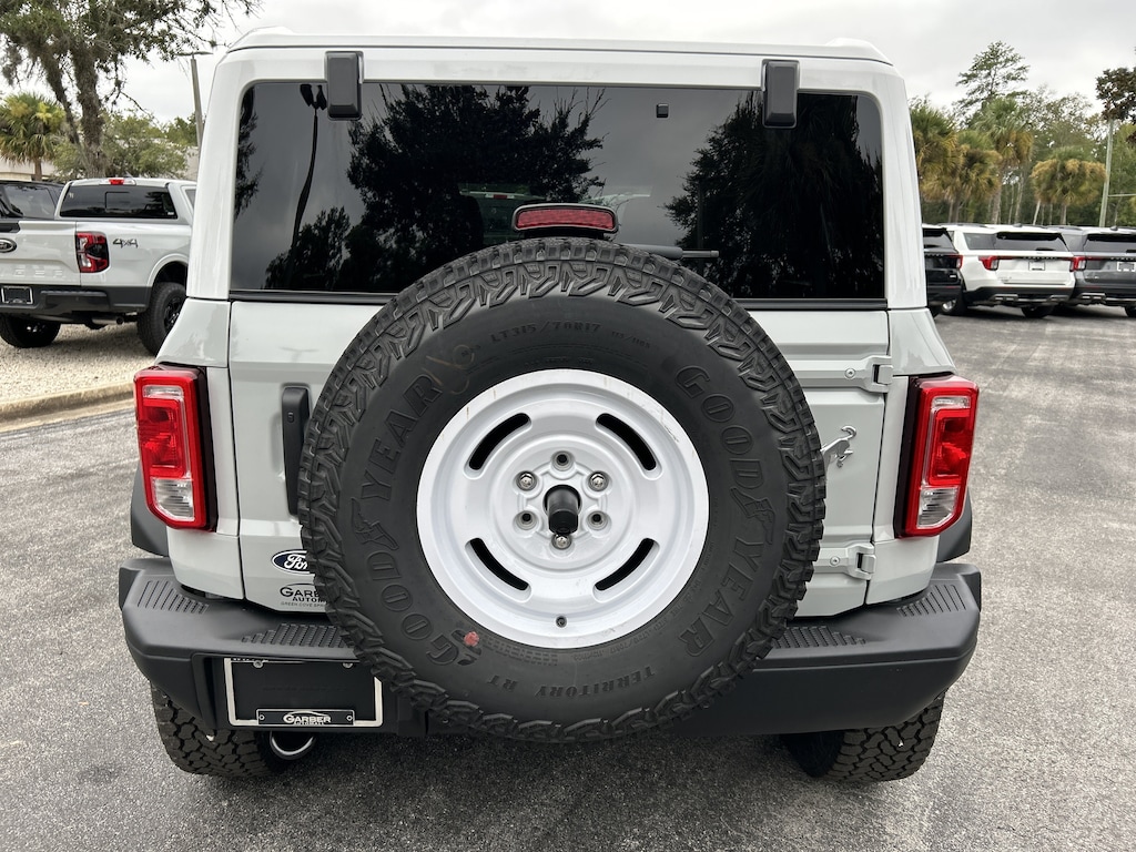 New 2026 Ford Bronco Heritage Edition SUV