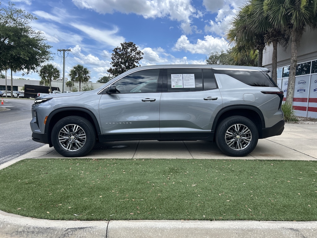 Certified 2024 Chevrolet Traverse LS SUV