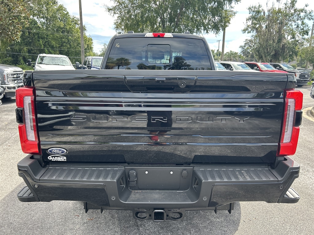 New 2026 Ford F-250 Platinum Truck Crew Cab
