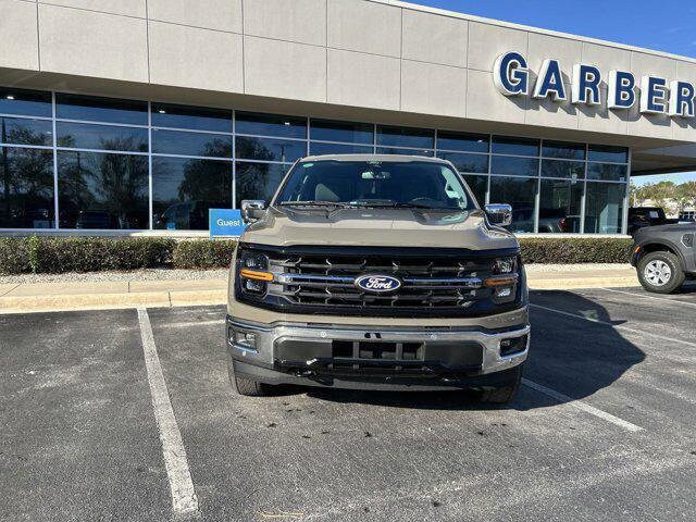 2025 Ford F-150 XLT photo 4