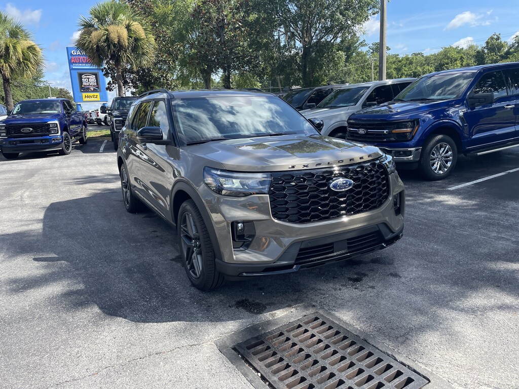 New 2026 Ford Explorer ST-Line SUV