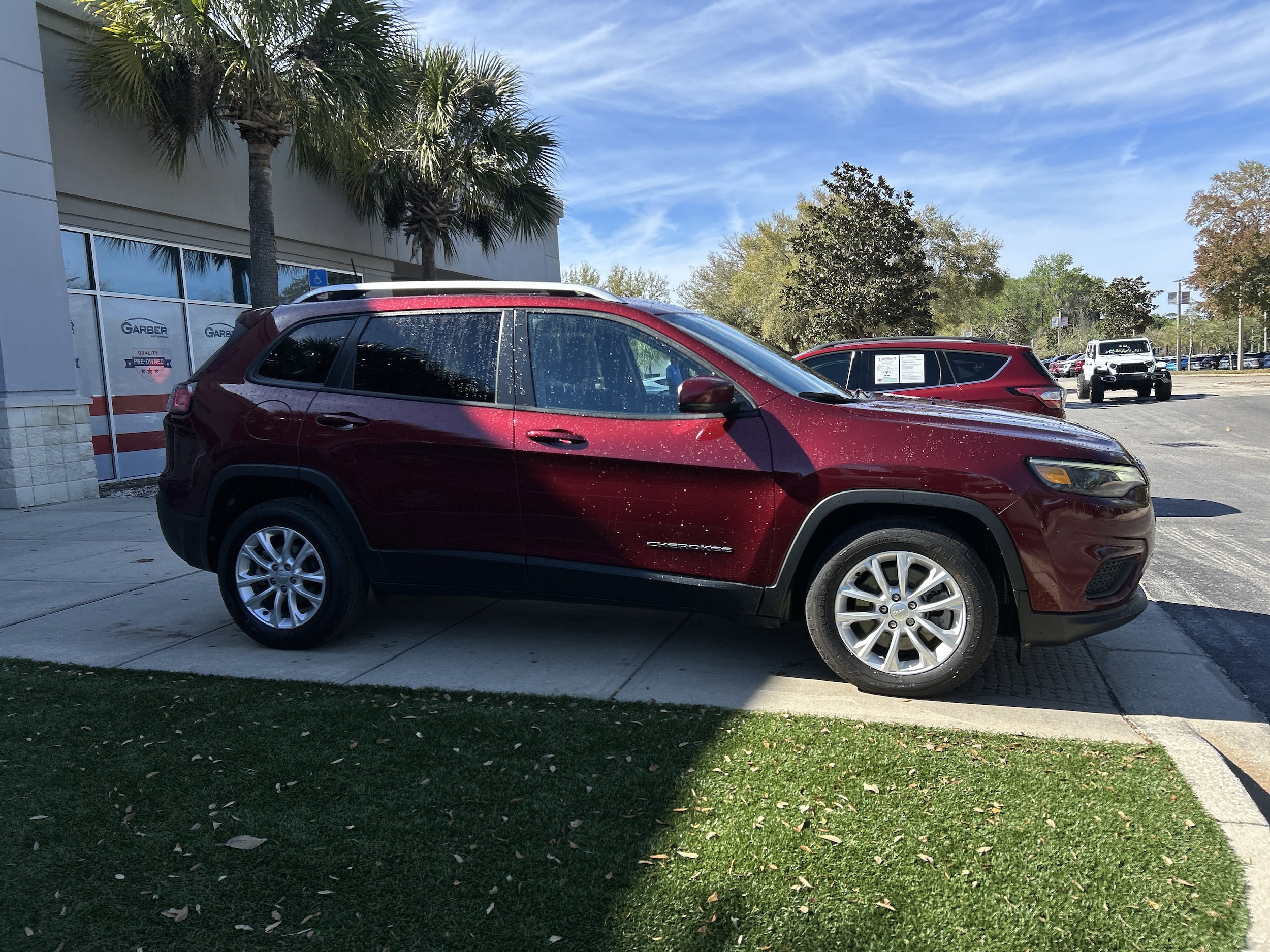 Used 2021 Jeep Cherokee Latitude with VIN 1C4PJLCB3MD192197 for sale in Green Cove Springs, FL