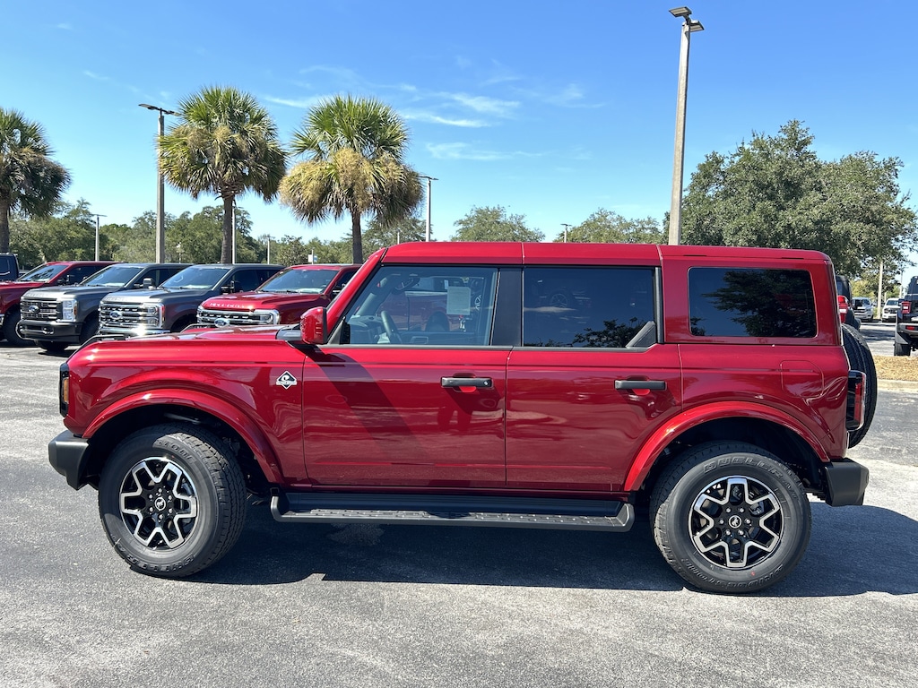 New 2026 Ford Bronco Outer Banks SUV