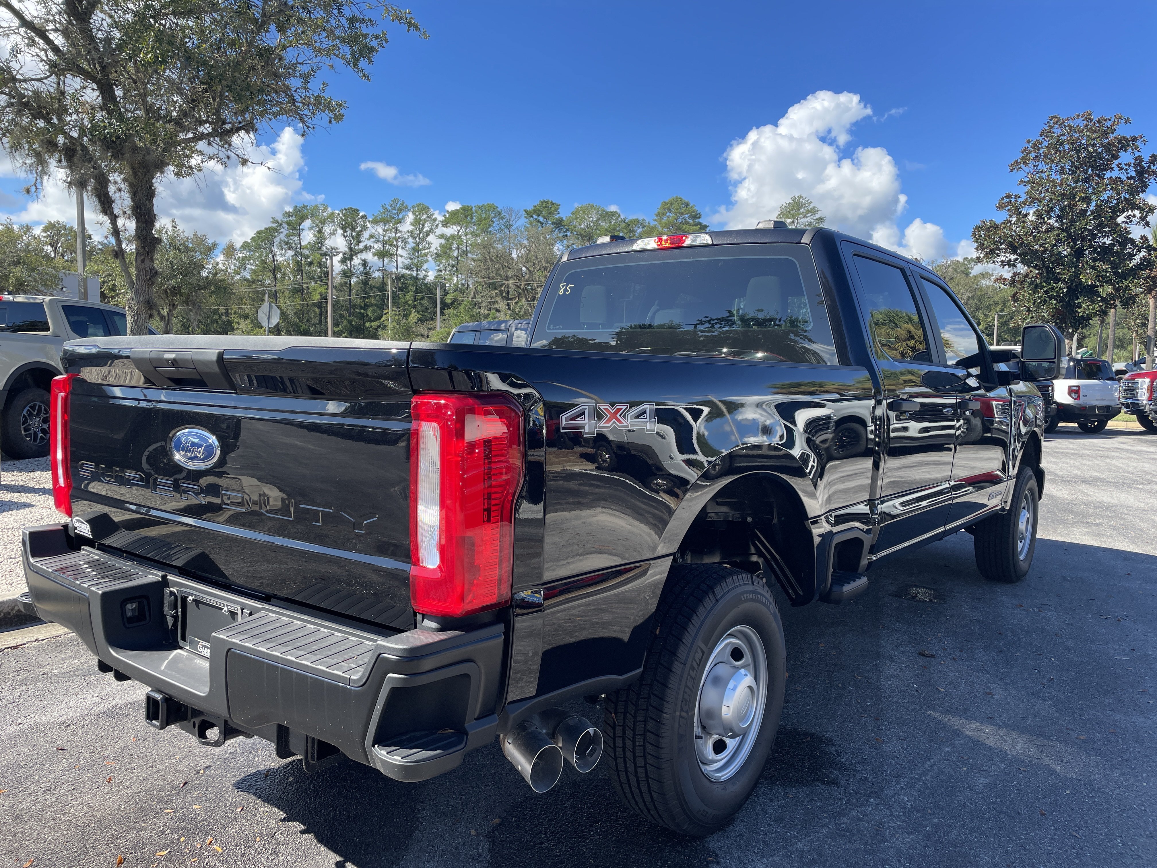 New 2026 Ford F-350 XL Truck Crew Cab