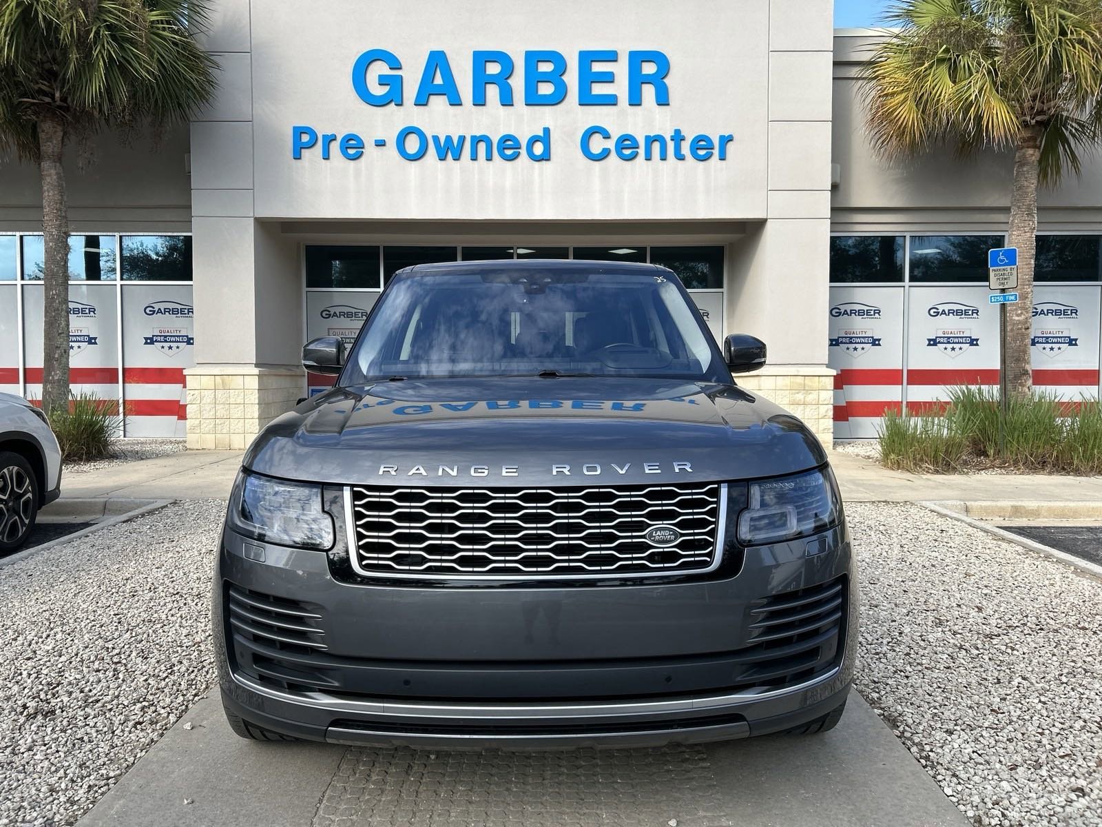 Used 2019 Land Rover Range Rover Supercharged with VIN SALGS2RE2KA516725 for sale in Green Cove Springs, FL