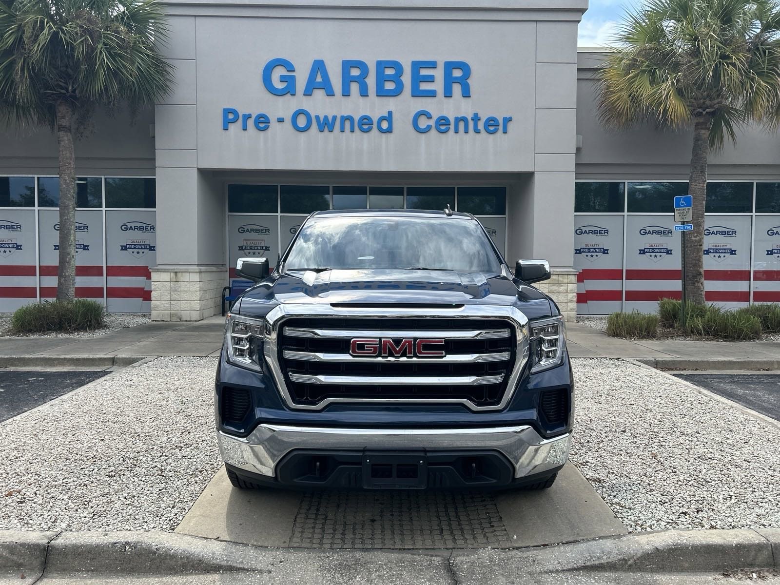 Used 2019 GMC Sierra 1500 SLE with VIN 1GTU9BED3KZ427153 for sale in Green Cove Springs, FL