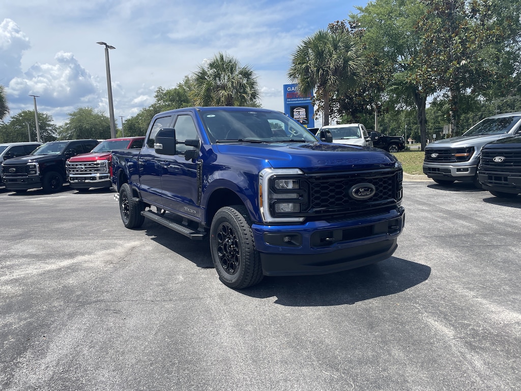 New 2026 Ford F-250 Lariat Truck Crew Cab