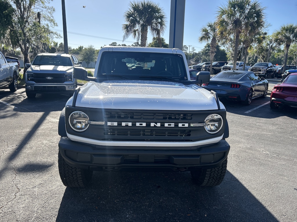 New 2026 Ford Bronco Base SUV