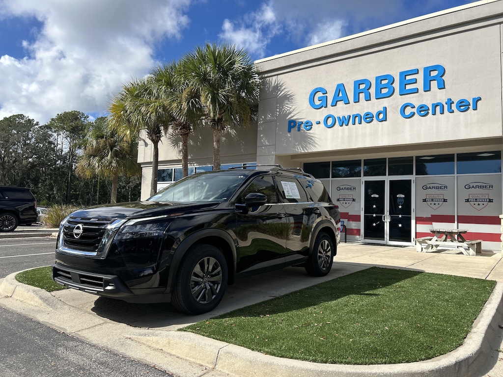 Used 2024 Nissan Pathfinder SV SUV