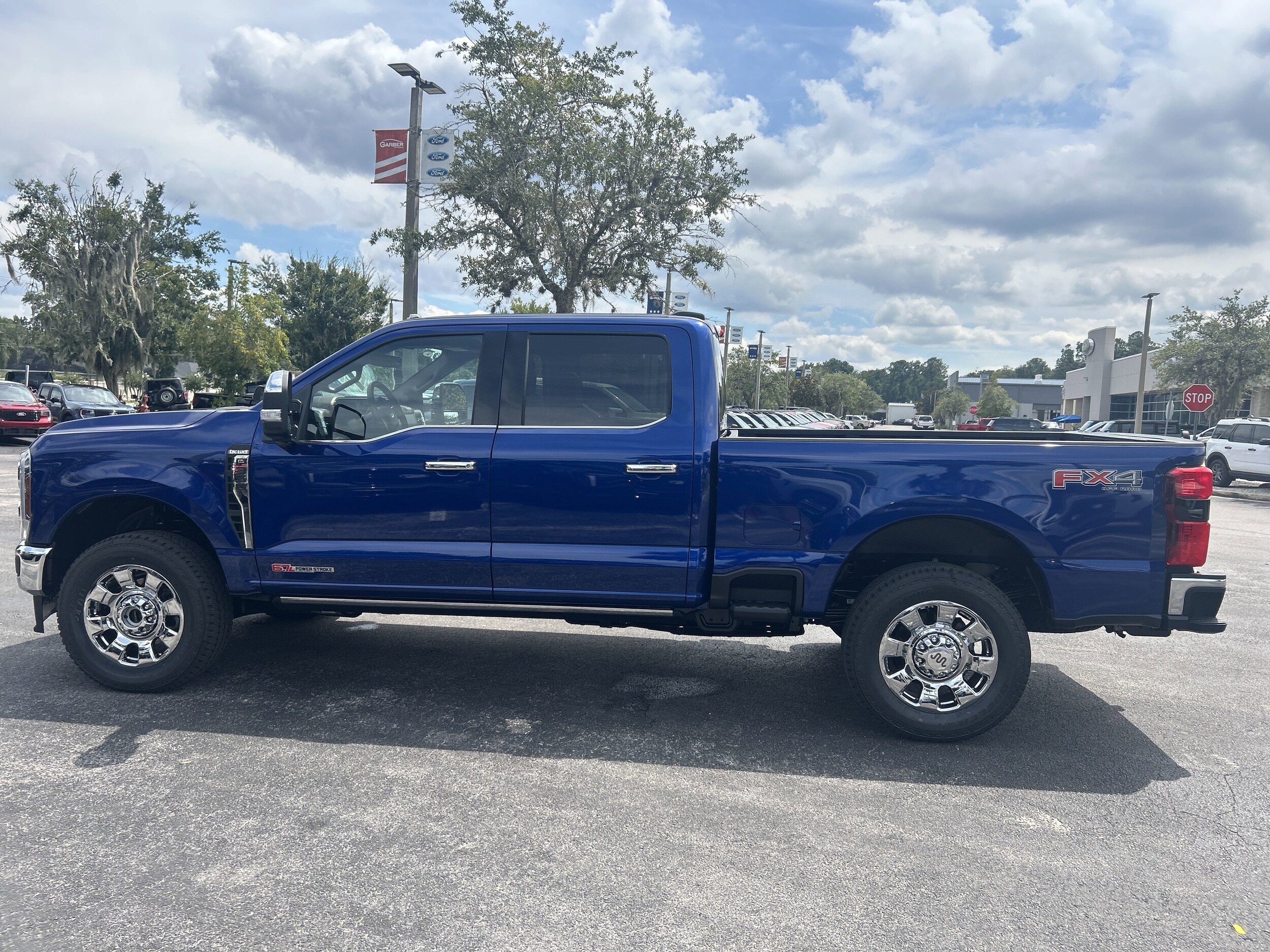 2026 Ford F-350 XLT photo 4