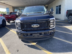 2025 Ford F-250 XLT Truck Crew Cab