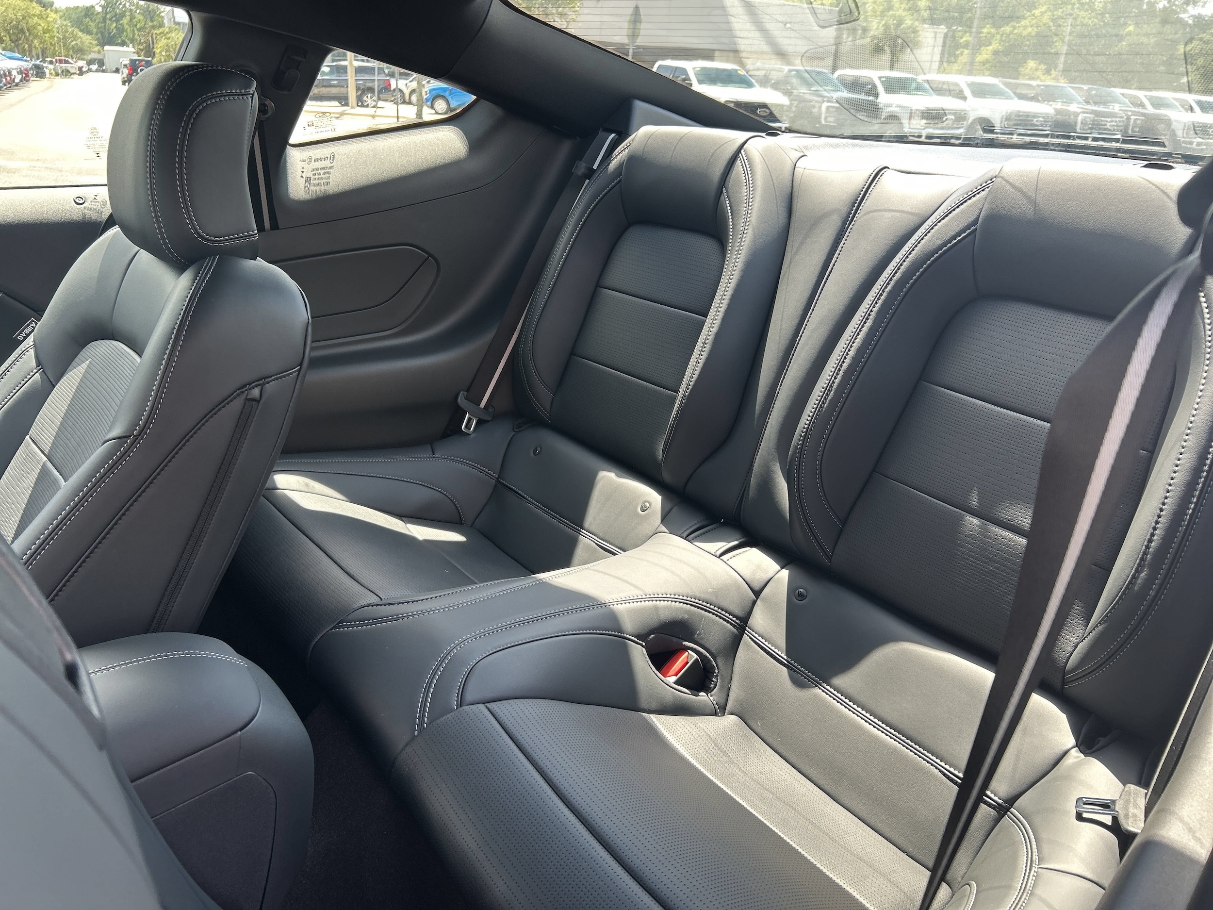 2025 Ford Mustang EcoBoost Premium Fastback - Photo 13