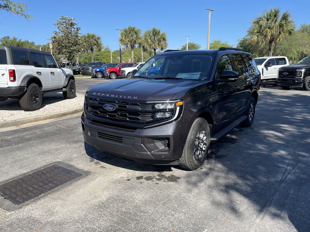 New 2026 Ford Expedition Active SUV