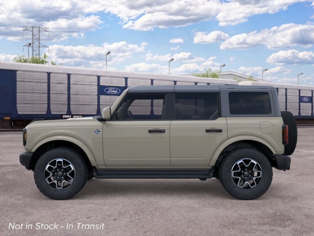 New 2026 Ford Bronco Outer Banks SUV
