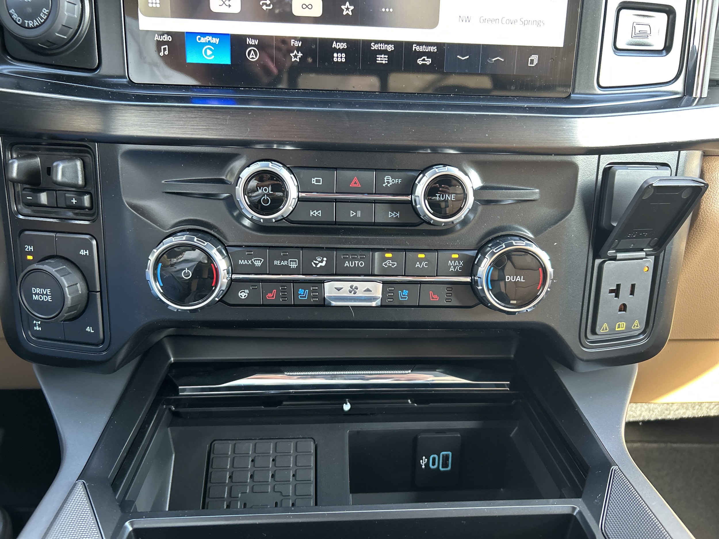 2026 Ford F-350 Super Duty Lariat - Photo 27
