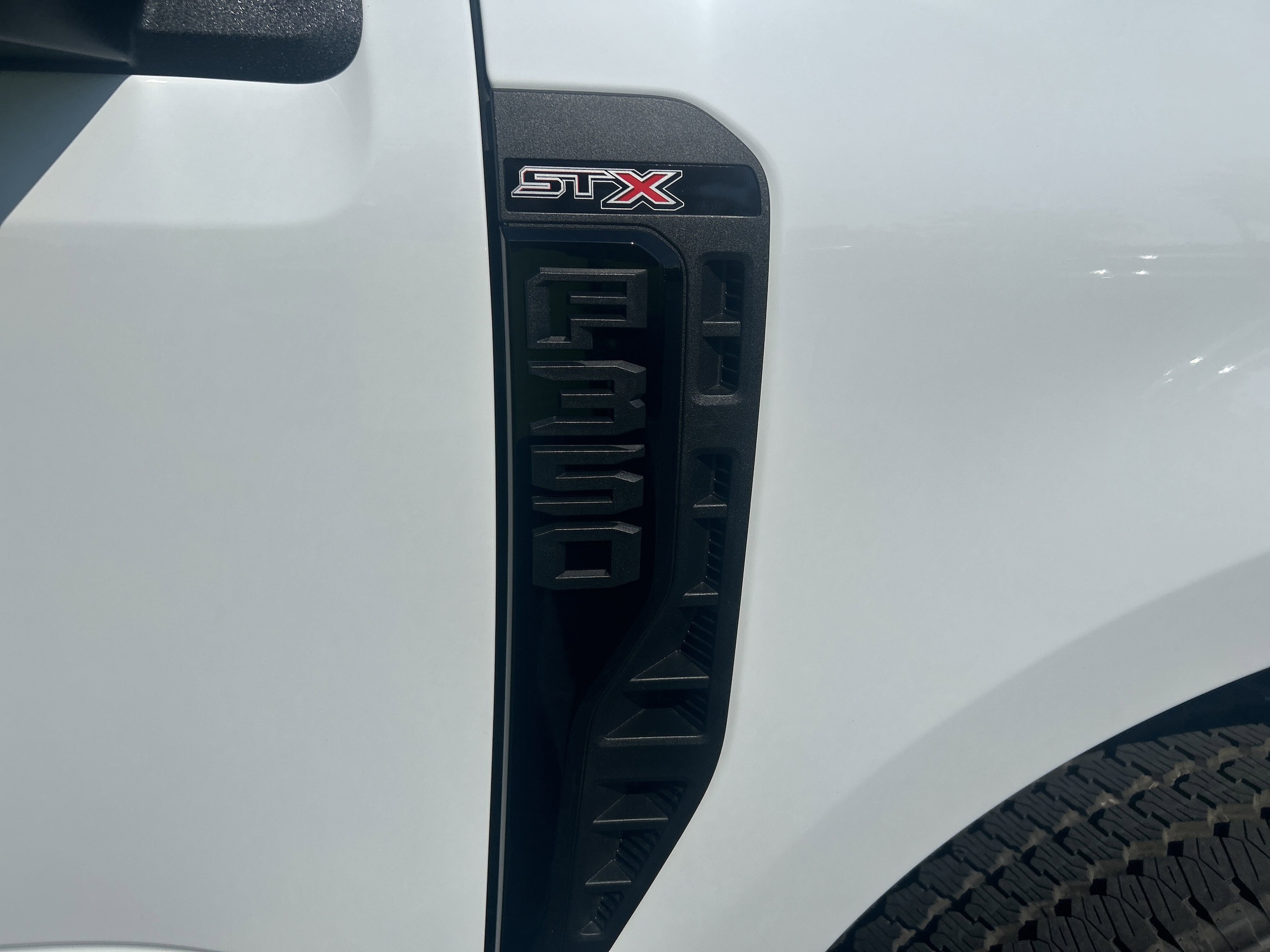 2026 Ford F-350 Super Duty XL - Photo 10