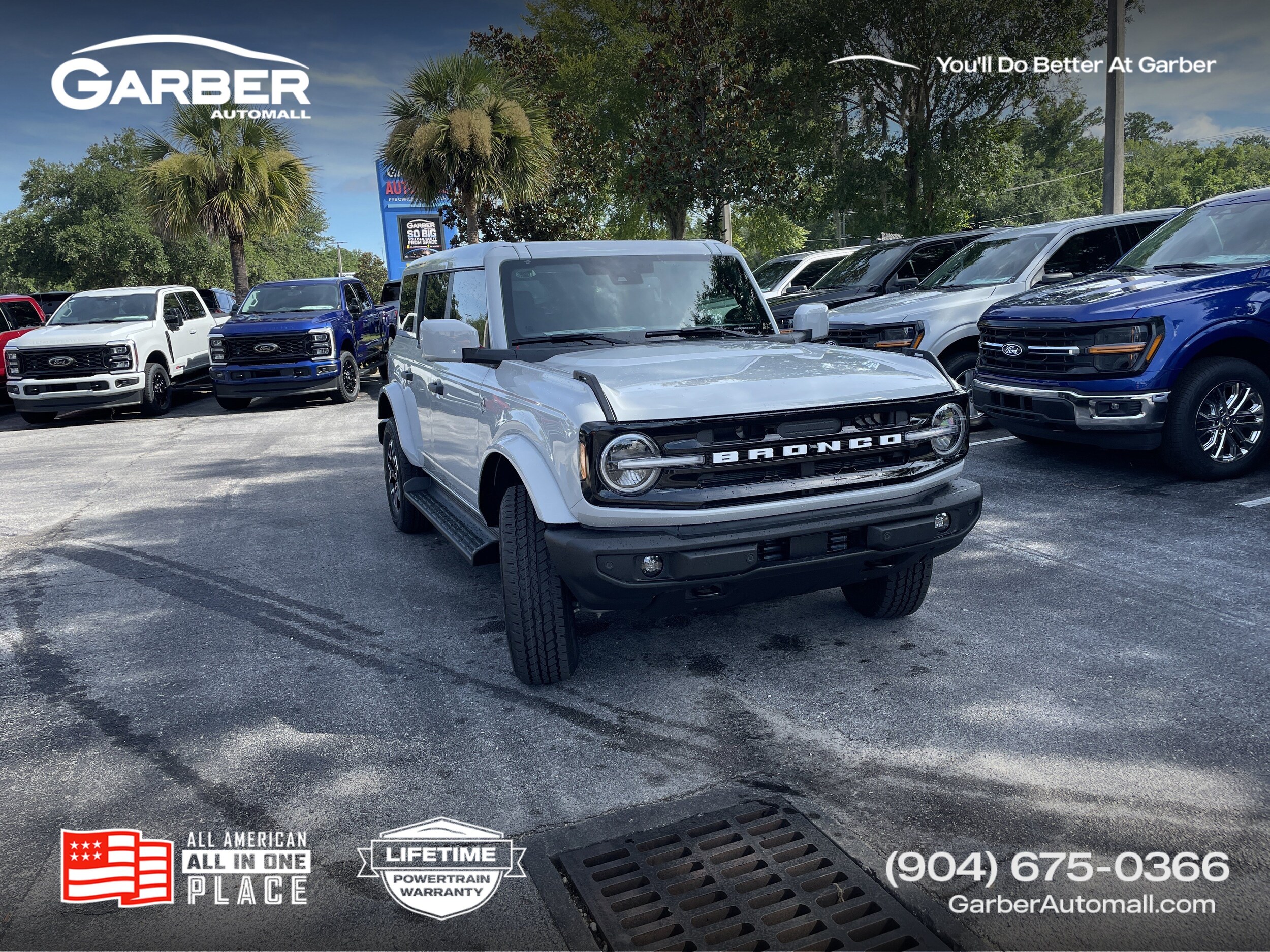 2026 Ford Bronco Outer Banks