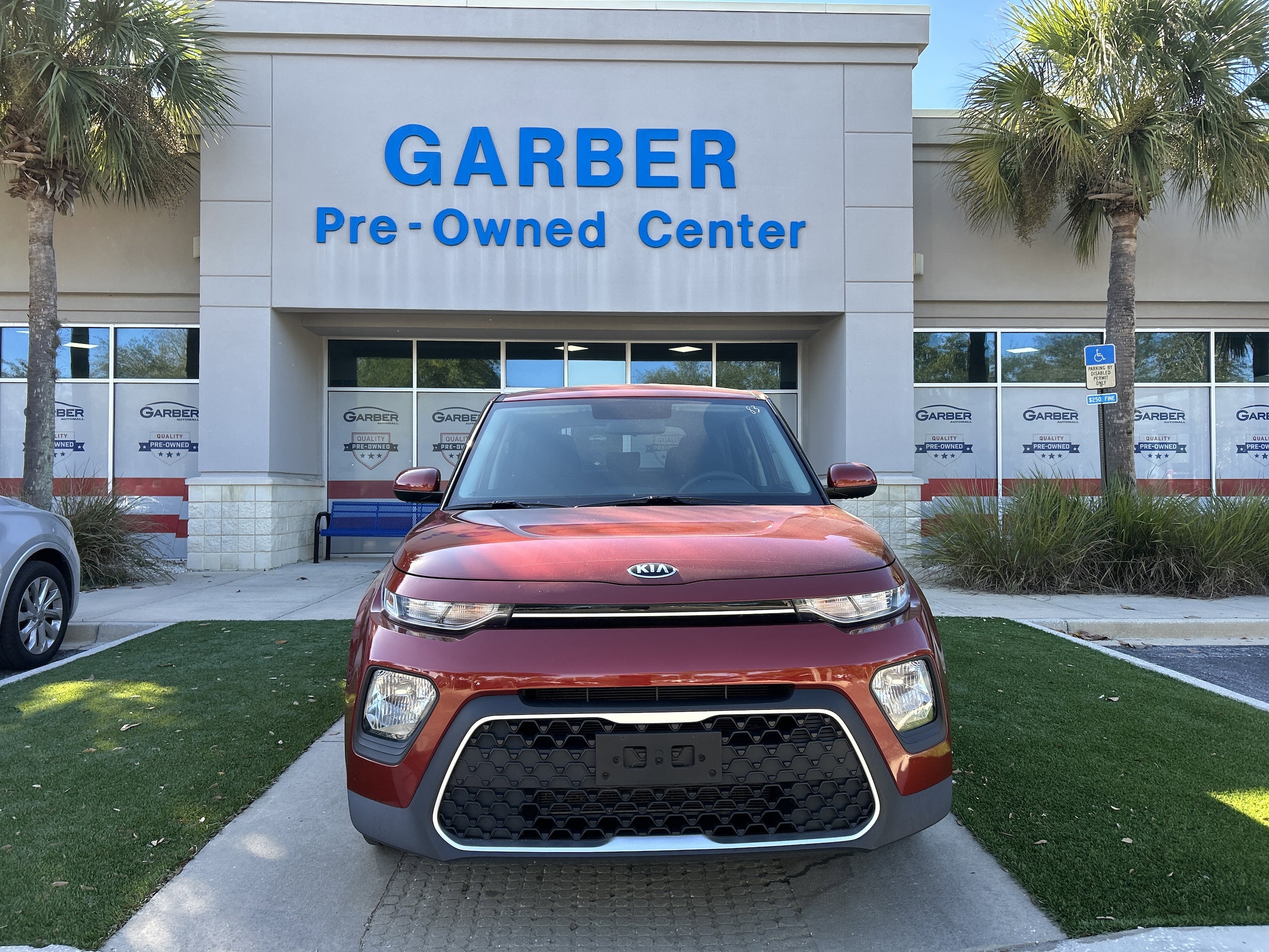 Used 2020 Kia Soul LX with VIN KNDJ23AU5L7119983 for sale in Green Cove Springs, FL