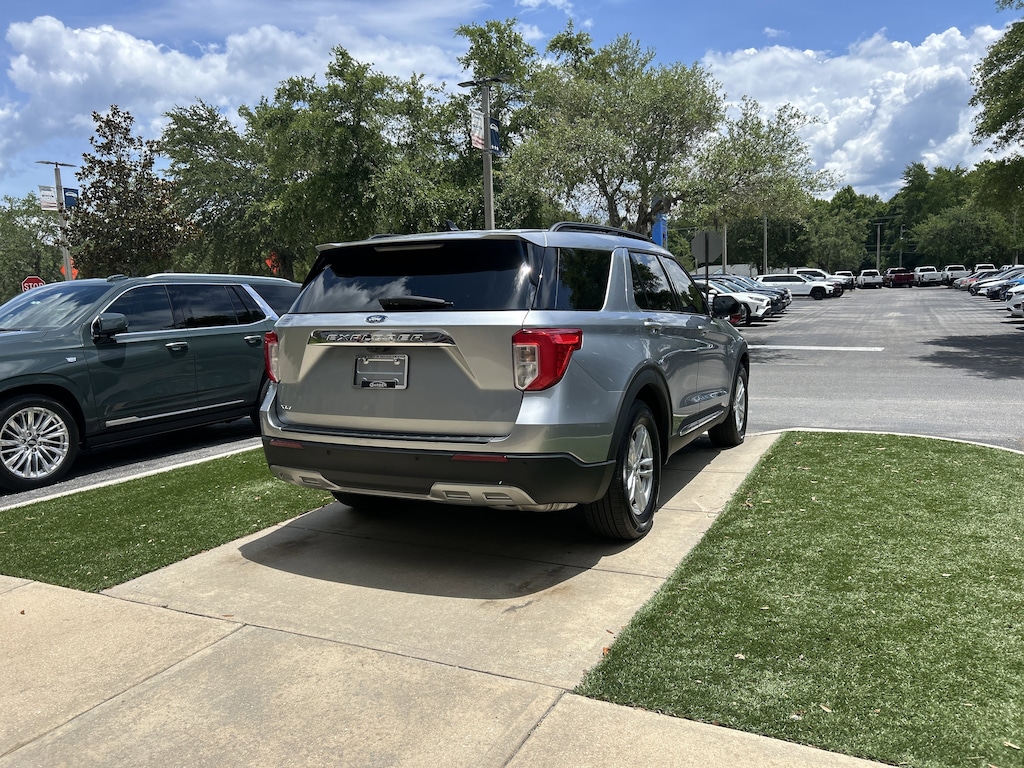 Used 2024 Ford Explorer XLT SUV