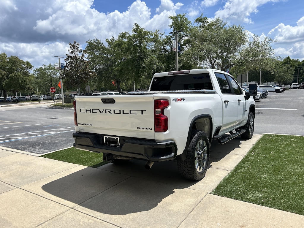 Used 2023 Chevrolet Silverado 2500HD Custom Truck Crew Cab