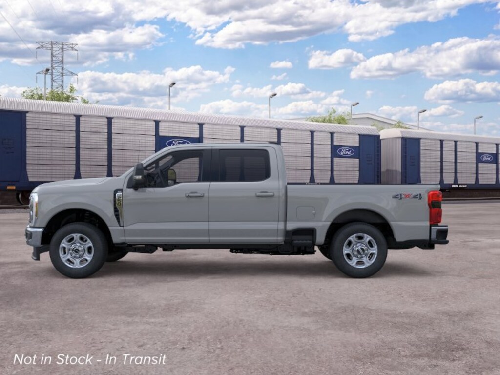 New 2026 Ford F-250 XLT Truck Crew Cab
