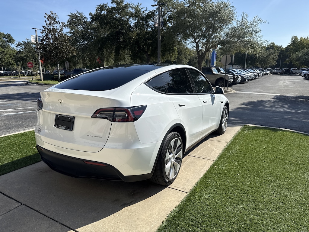 Used 2023 Tesla Model Y Long Range SUV