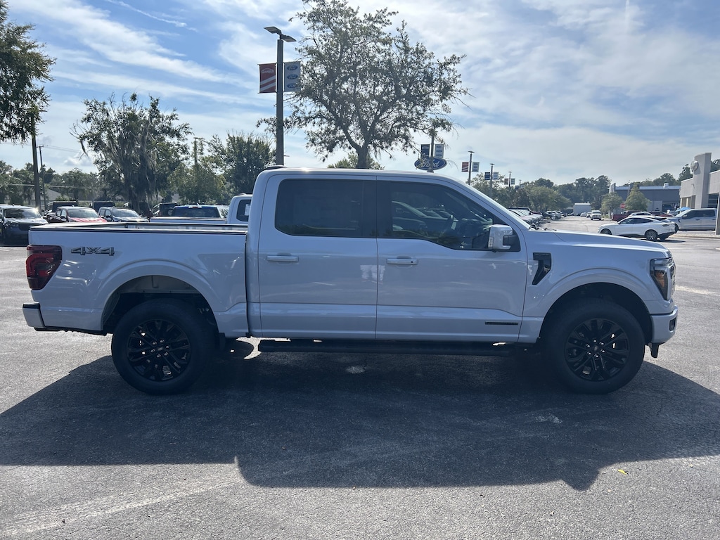 New 2025 Ford F-150 Lariat Truck SuperCrew Cab