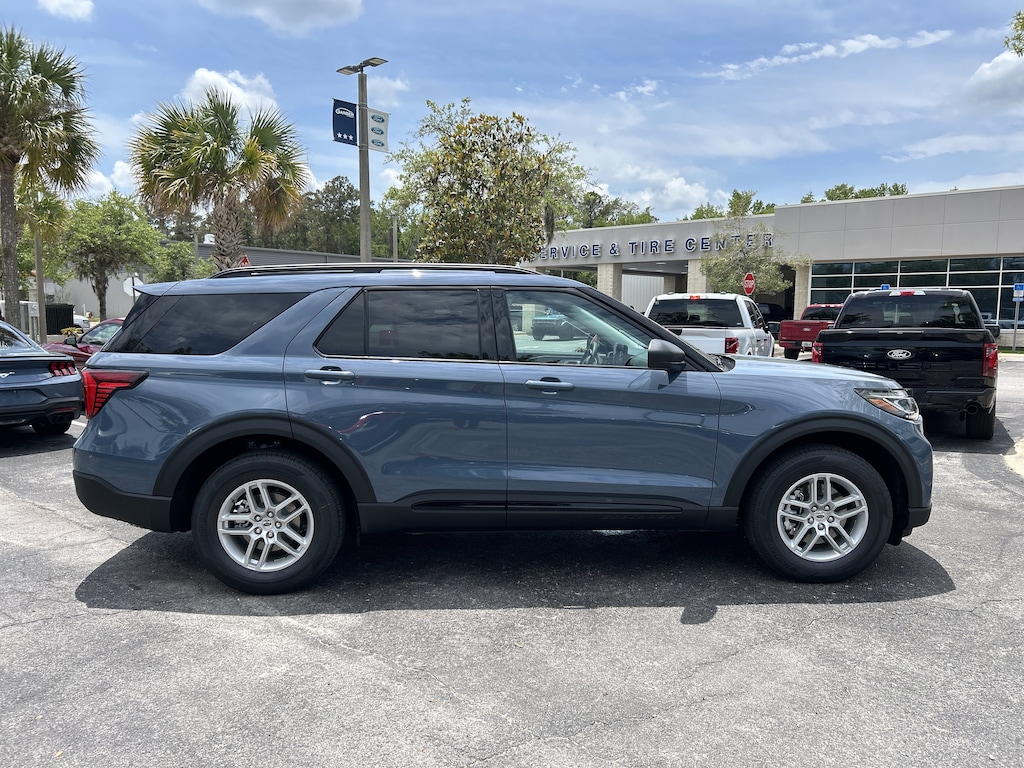 New 2026 Ford Explorer Active SUV
