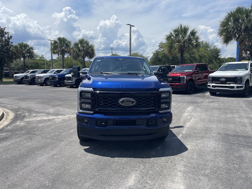 New 2026 Ford F-250 Lariat Truck Crew Cab