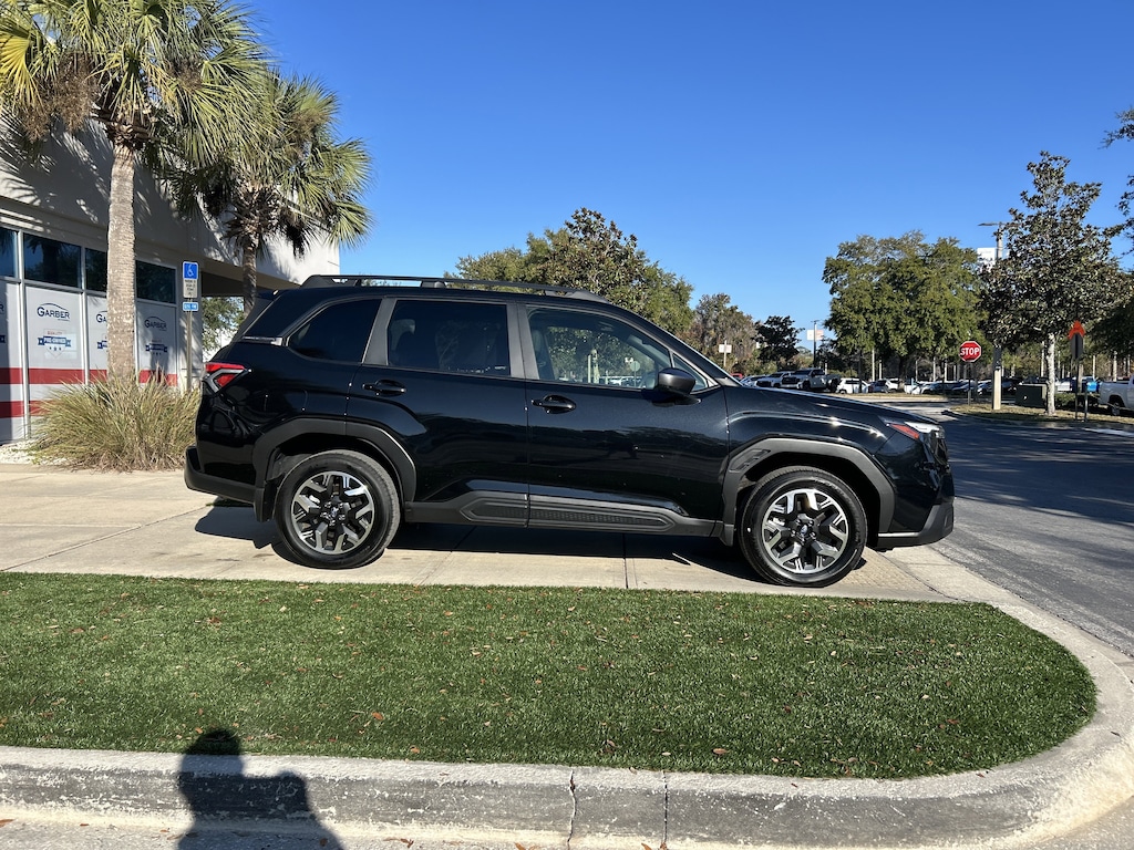 Used 2025 Subaru Forester Premium SUV