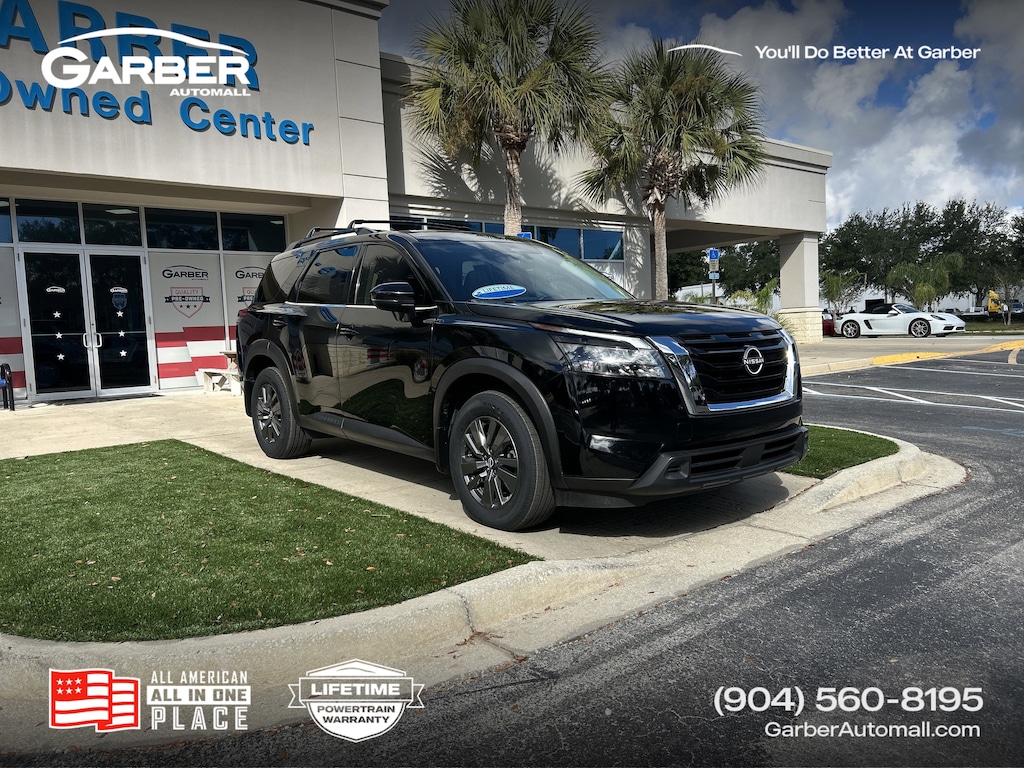 Used 2024 Nissan Pathfinder SV SUV