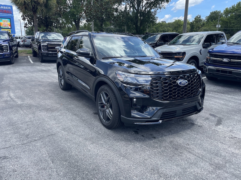 New 2026 Ford Explorer ST-Line SUV