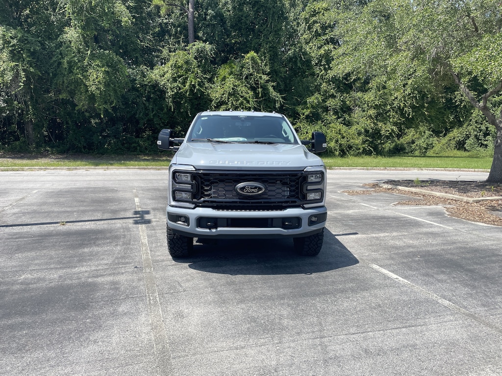 New 2026 Ford F-250 Lariat Truck Crew Cab