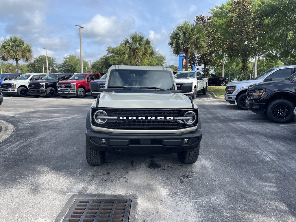 New 2026 Ford Bronco Outer Banks SUV