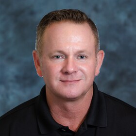 Staff member Eric Slade from ID_60bd92